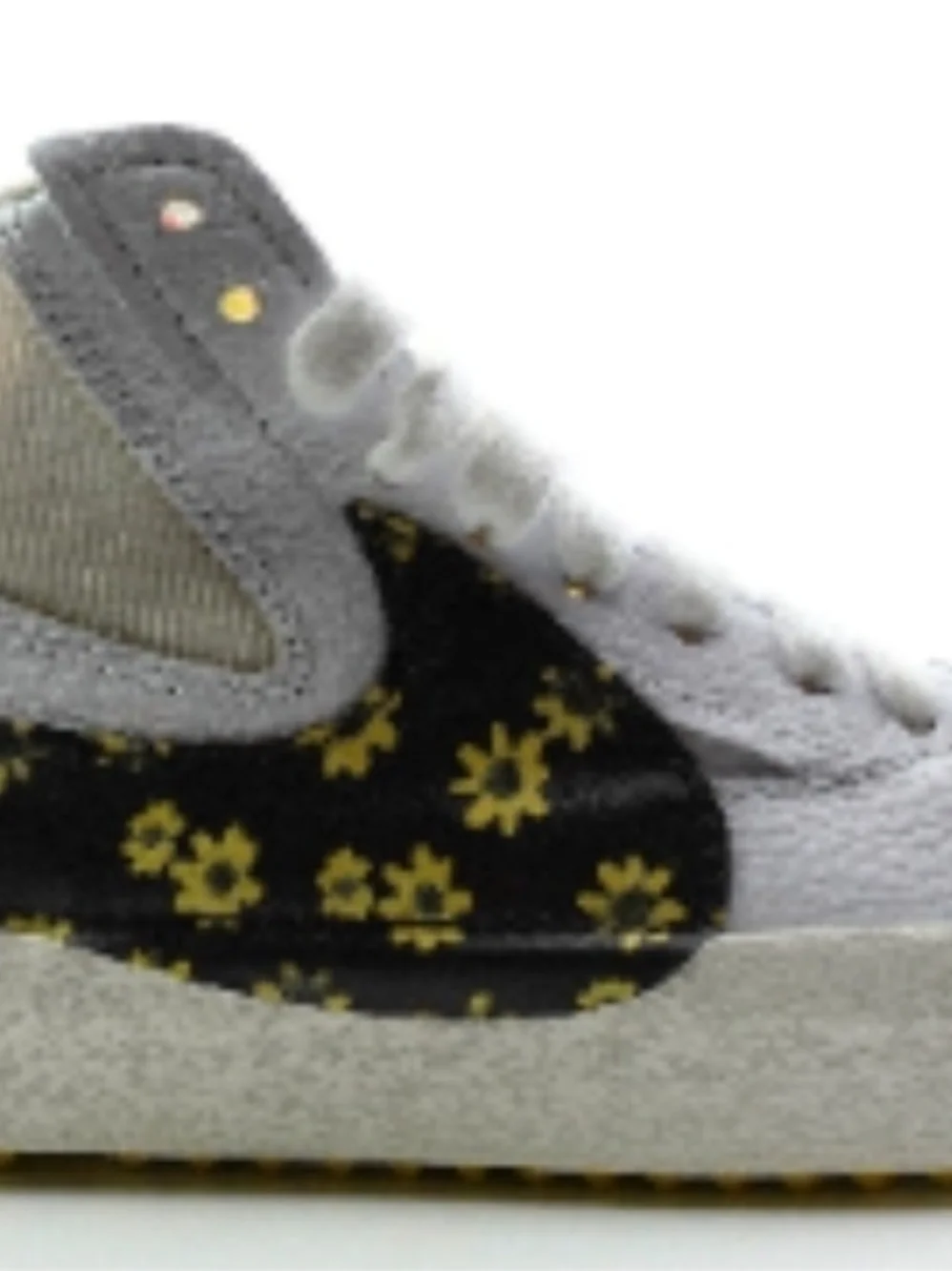 NIKE BLAZER MID 77 JUMBO SUNFLOWER WHITE HIGHTOPS